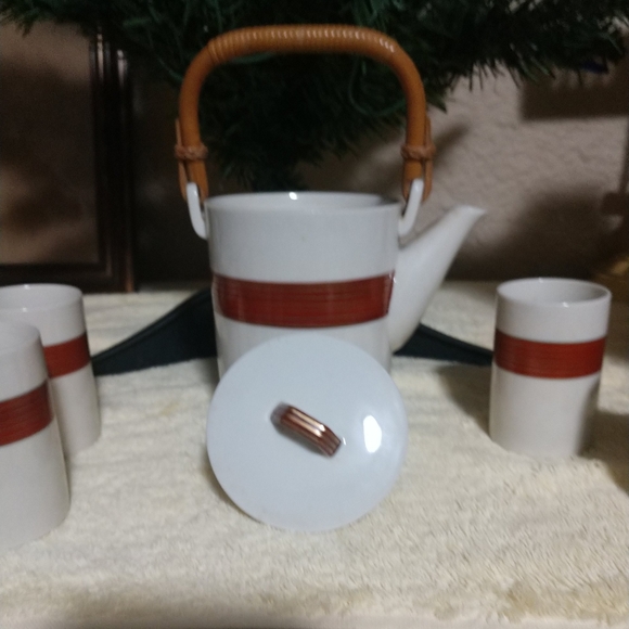 Japanese Porcelain Tea Pot + 4 Cup Set Bamboo Reeded Handle Rare Vintage - Picture 5 of 12